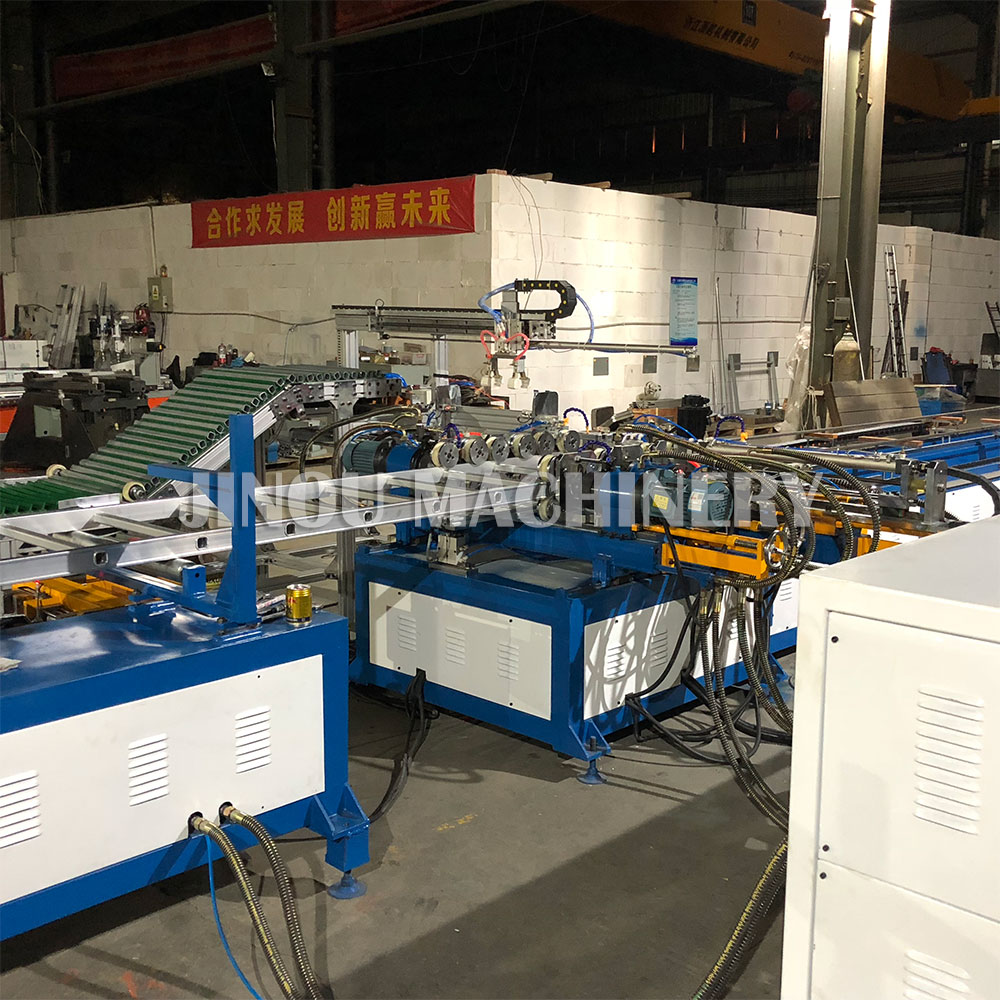 Automatic Ladder Production Line, Wind System Ladder Making Machine