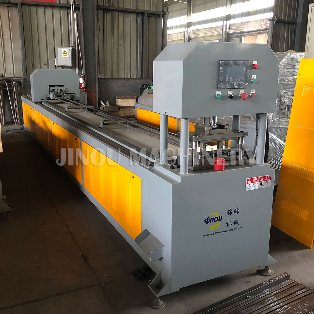 Automatic Machine for Ladder Profile Punching