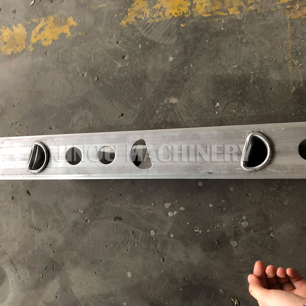 Automatic Machine for Ladder Profile Punching
