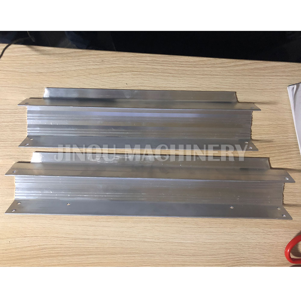 Step Punching And Cutting Machine