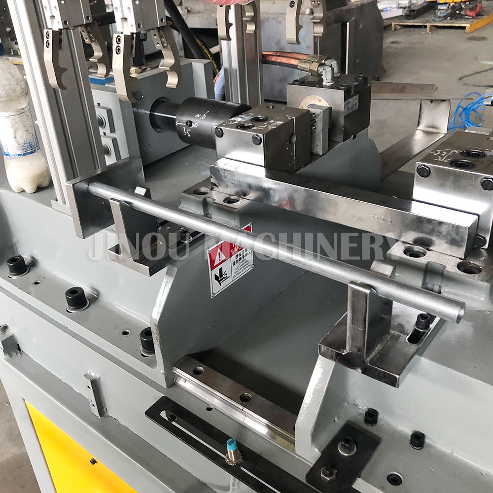 Automatic Tube Riveting Machine for Stepladder for the inside of Rear Rail