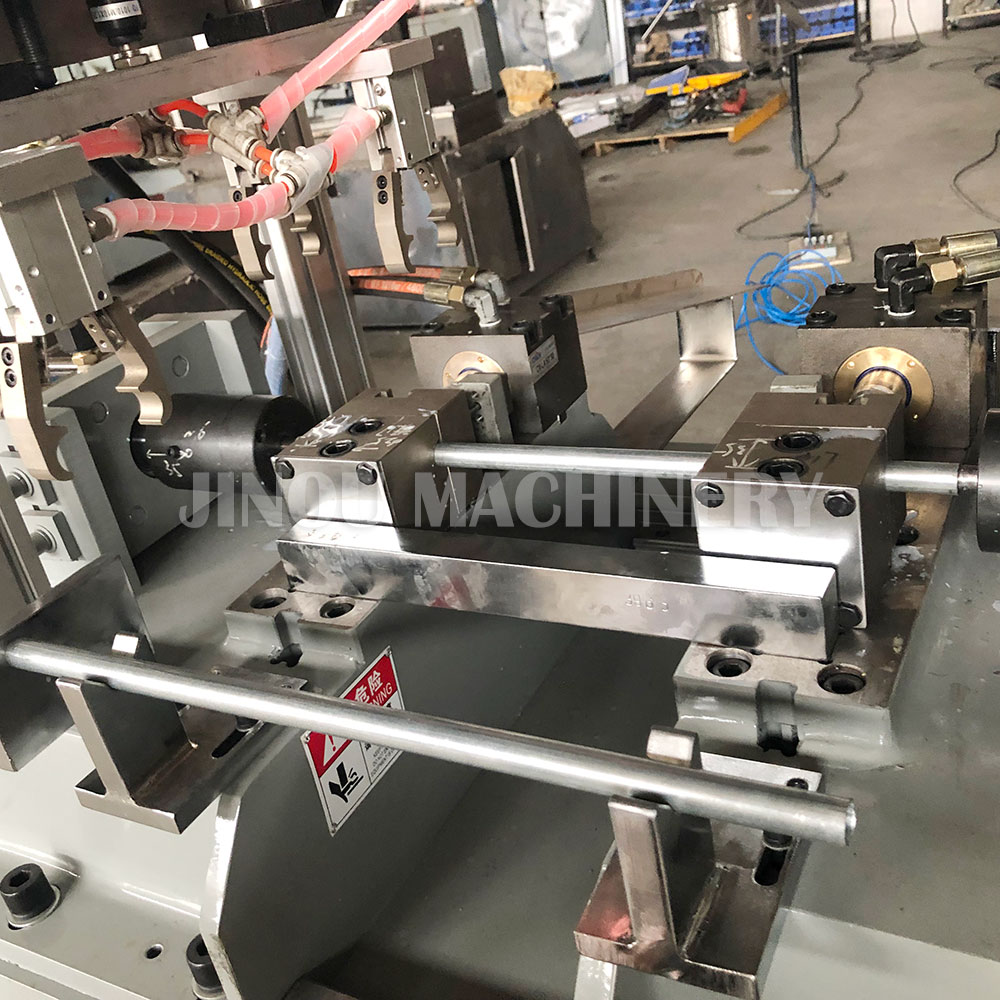 Automatic Tube Riveting Machine for Stepladder for the inside of Rear Rail