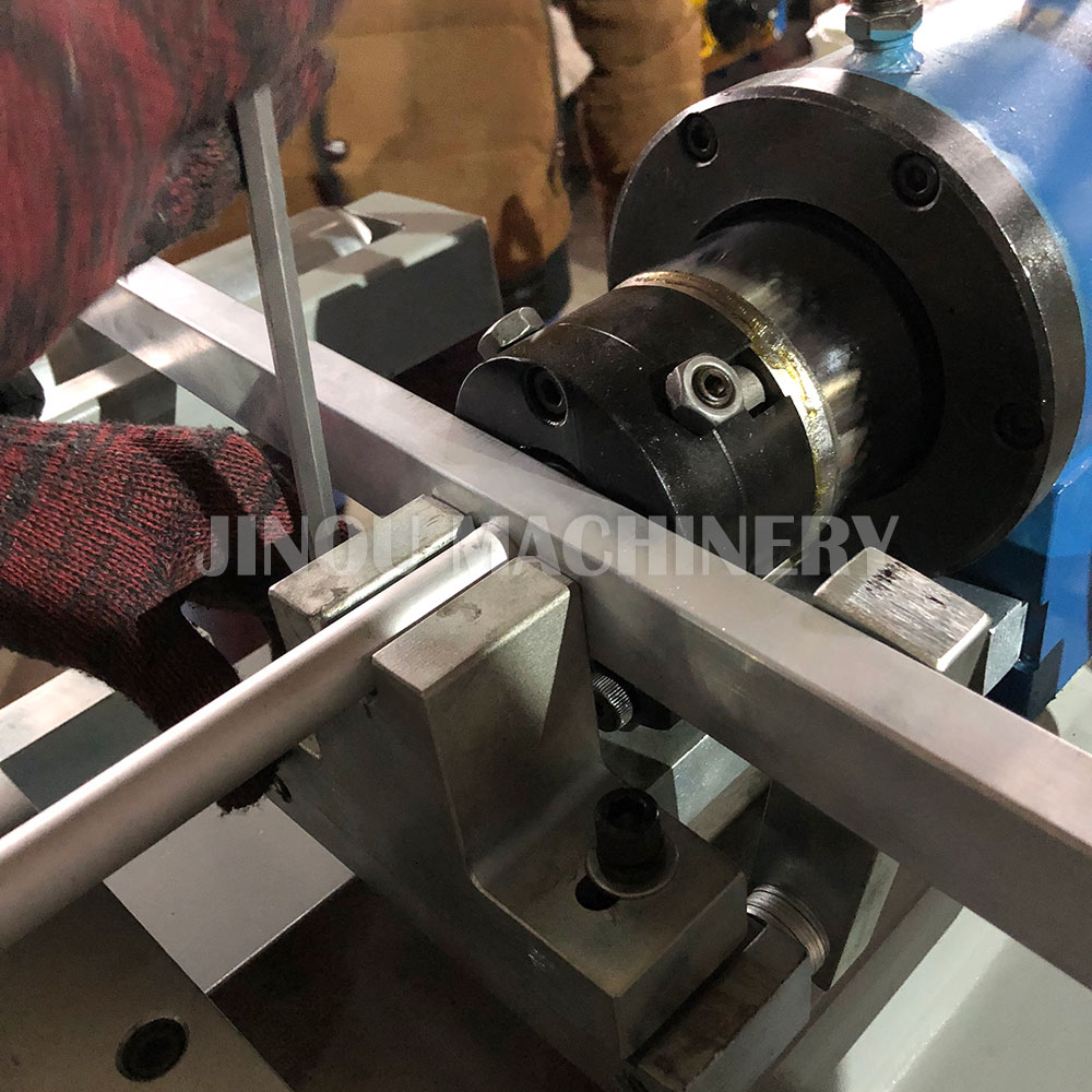 Tube Expansion Machine for the Stepladder Rear Rail Support Bar
