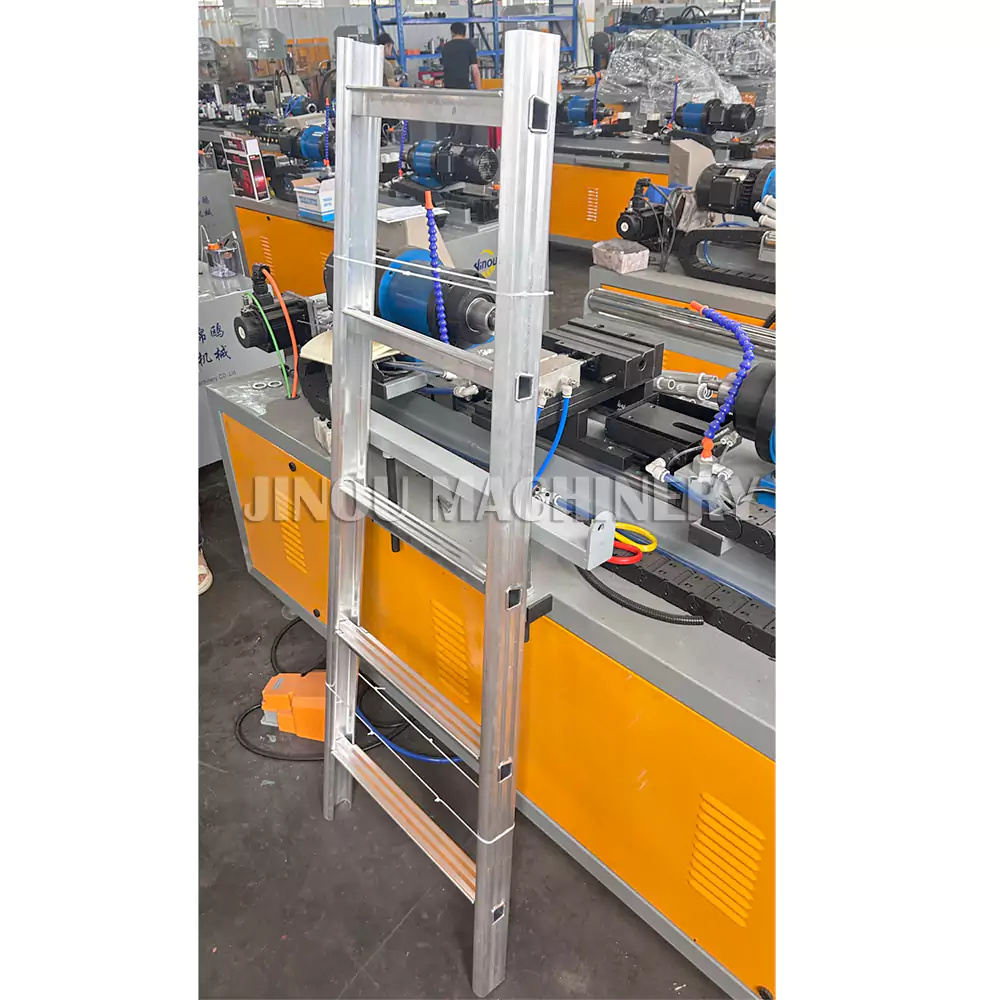 CNC Ladder Riveting Machine for Aluminium Folding Ladder Round Rungs Rear Rail Riveting
