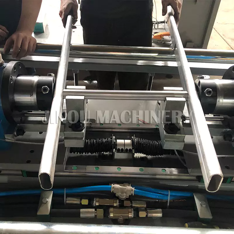 CNC Ladder Riveting Machine To Make The Inside of Household Ladder Rear Rail