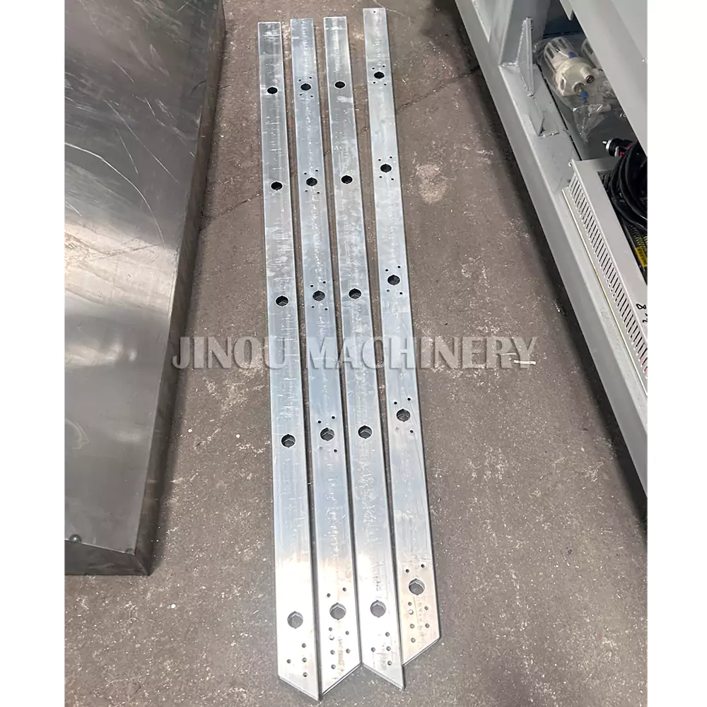 Fly Rail Automatic Punching Machine