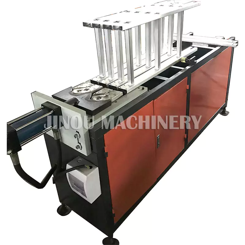 Hinge Inserting Machine for the Aluminium Ladders