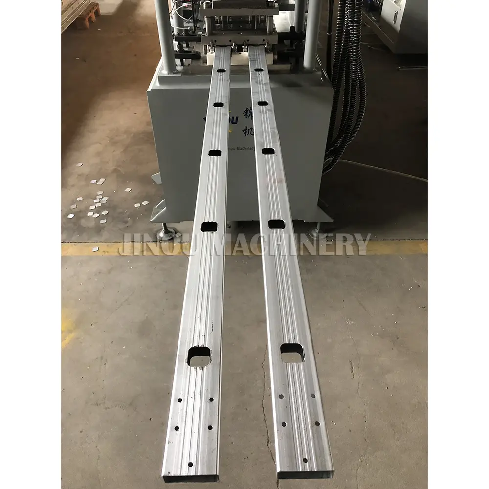 CNC Punching Machine for Straight Ladder With Splayfoot